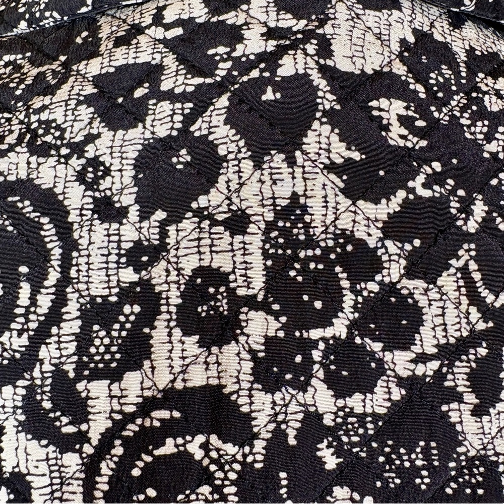 Maggy L Black & White Silk Quilted Jacket Size 6 - Picture 5 of 6